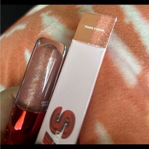 One Size Lip Snatcher